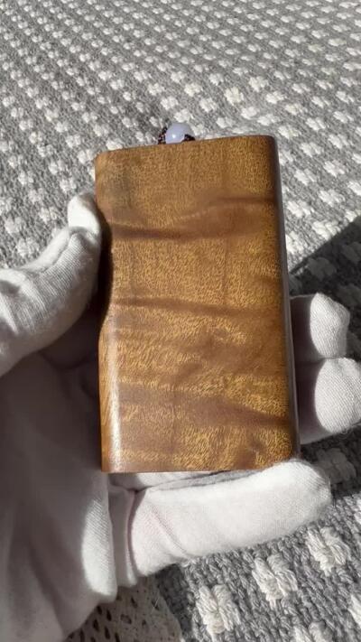 零元拍：A26金丝楠平安无事牌，3D立体水波香喷喷的小金砖，金光闪闪，79.5/47.5/13MM