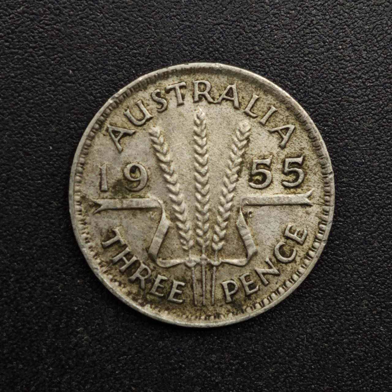 【淘币小摊】实时拍第八百六十三拍   小银币散币场   年前最后一周 之前的预留小年前全部发出 请更换最新收货地址  澳大利亚1955年伊丽莎白二世3便士银币