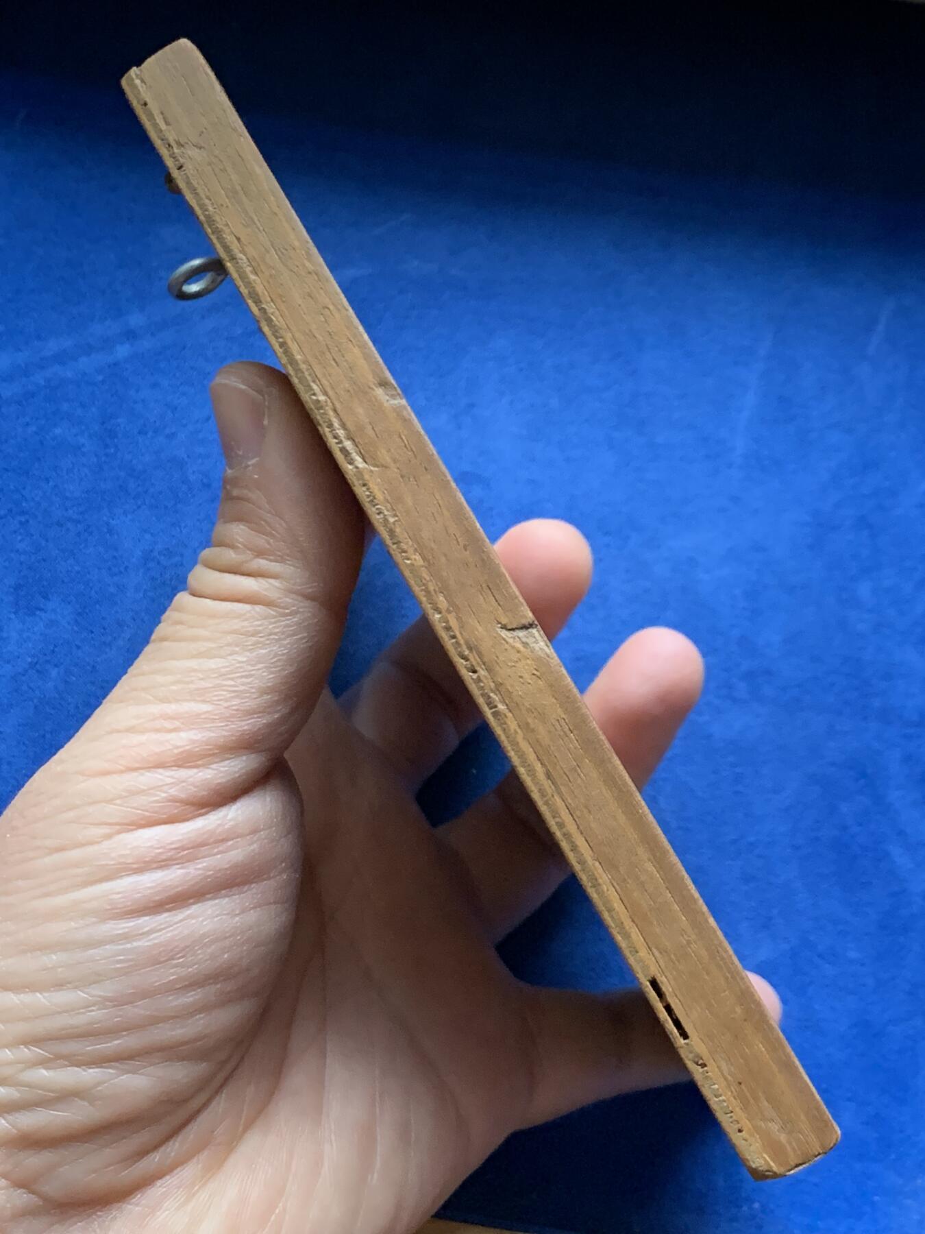 《竞宝斋》第464场 周日，周一，周二，3场连拍 （全场包邮）欢迎送拍 Dupuis大版铜章 法国新艺术时期美女清凉章 木框镶嵌 总重531克 尺寸约65x123mm