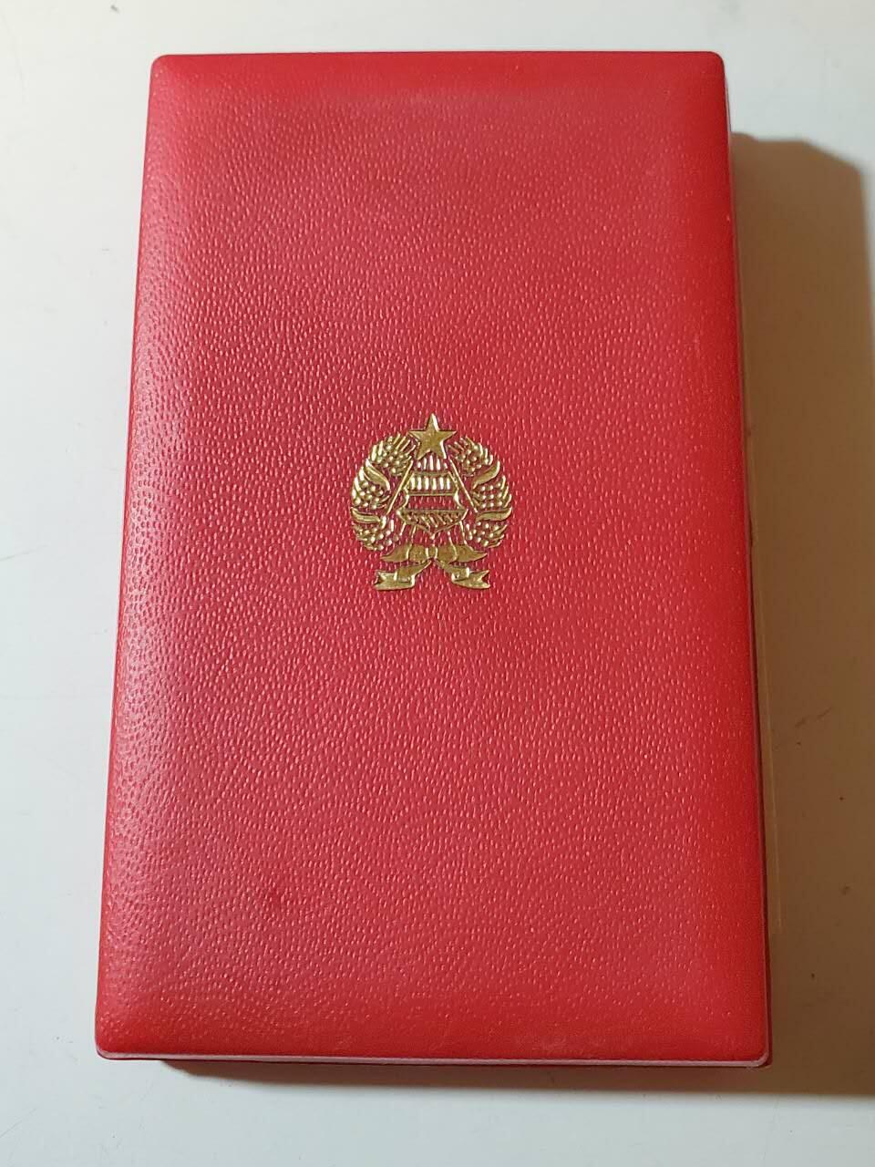 韵星假日军品类拍卖第三十九期暨默多克中校夫妇专场 -- Rimey Holidays Militaria Auction 39 & The Modoks Collection  匈牙利人民共和国默多克中校人民军十年忠诚服务奖章带原盒略证