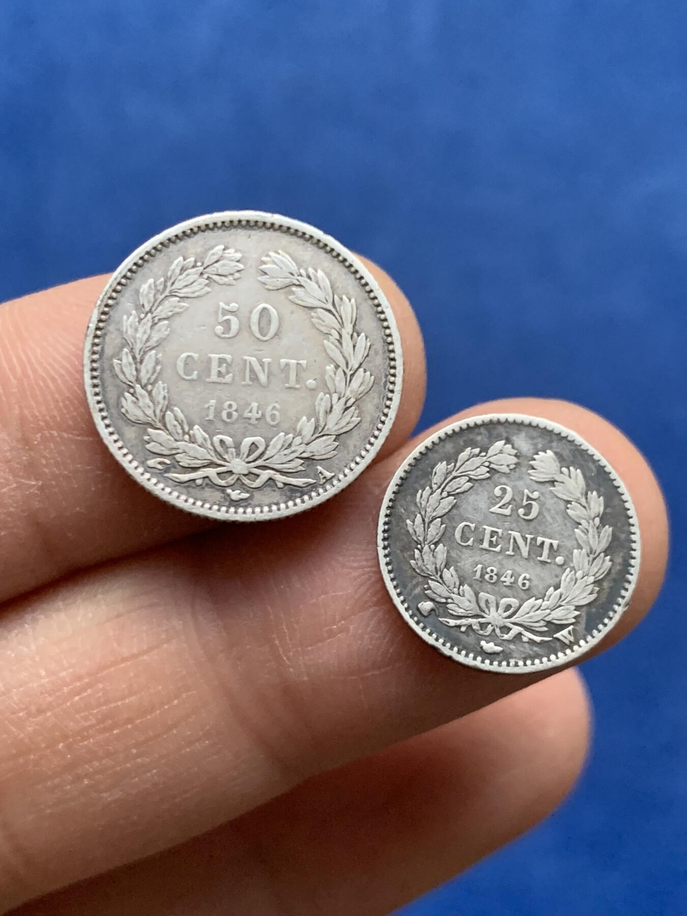 《竞宝斋》第464场 周日，周一，周二，3场连拍 （全场包邮）欢迎送拍 两枚一组 法国1846年菲利普一世25分，50分银币，法郎辅币少见。