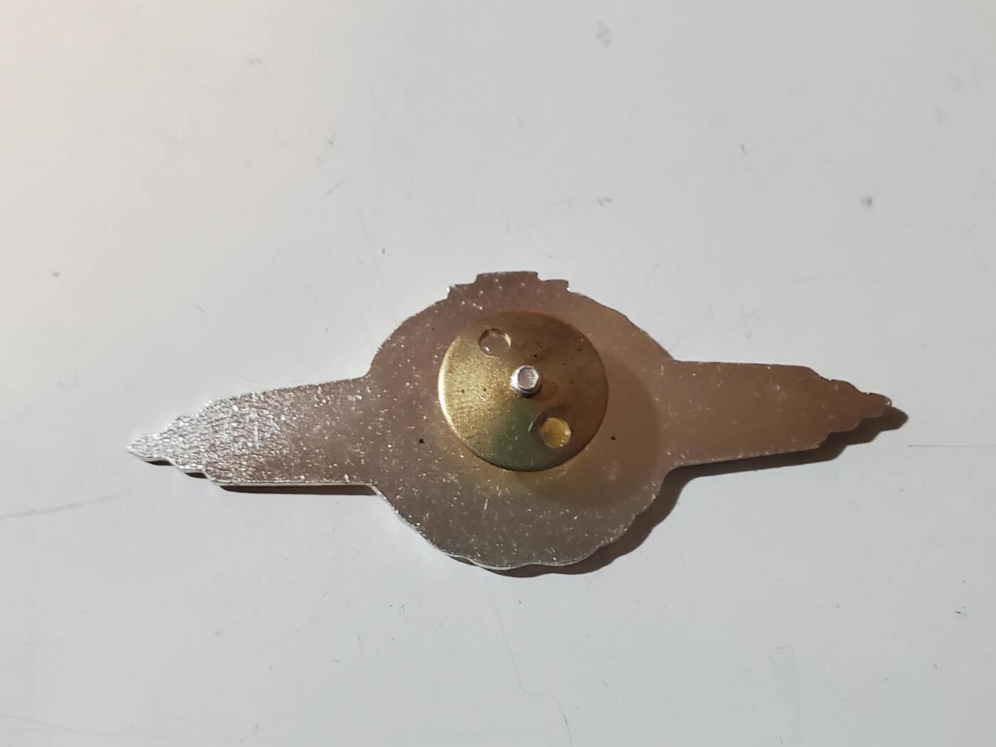 韵星假日军品类拍卖第三十九期暨默多克中校夫妇专场 -- Rimey Holidays Militaria Auction 39 & The Modoks Collection   民主德国60版本一级人民军潜水技能章 早期特种部队 转轮版本