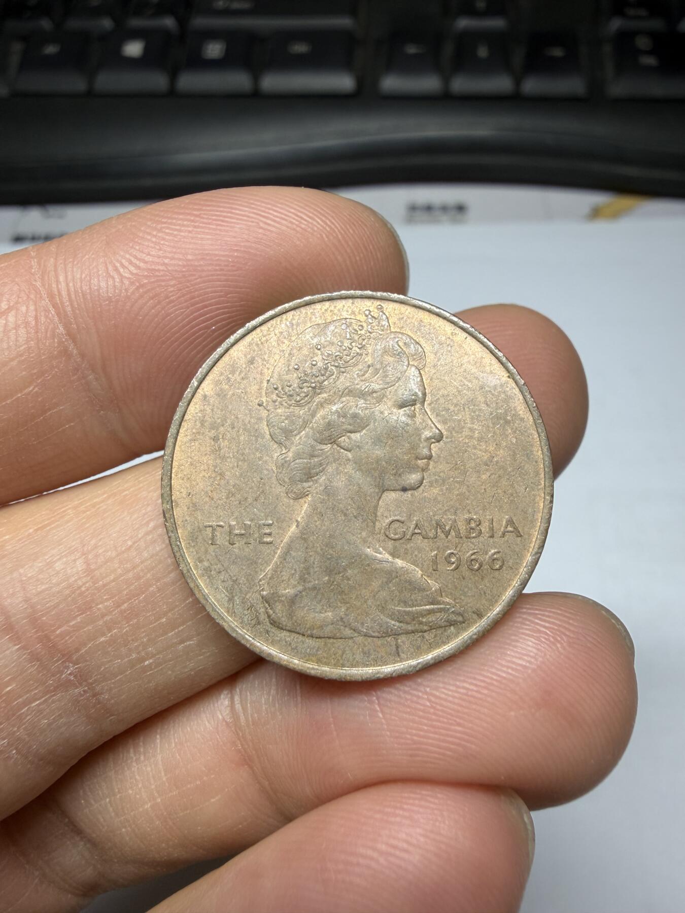 2025年集古藏今外币拍卖第二期-第3场—（总第303拍），可以寄存60天，满160元包邮。 1966年冈比亚1便士