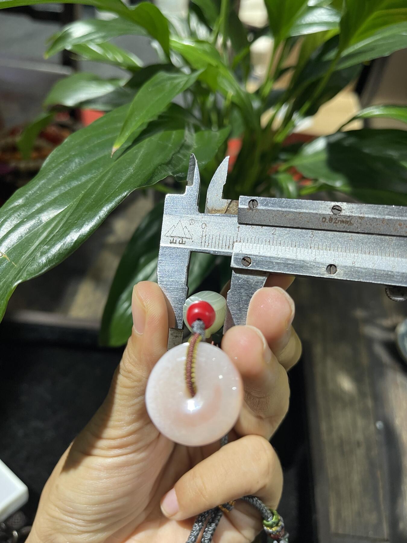 和田玉籽料手工挂饰 和田玉一鸣惊人平安扣挂饰