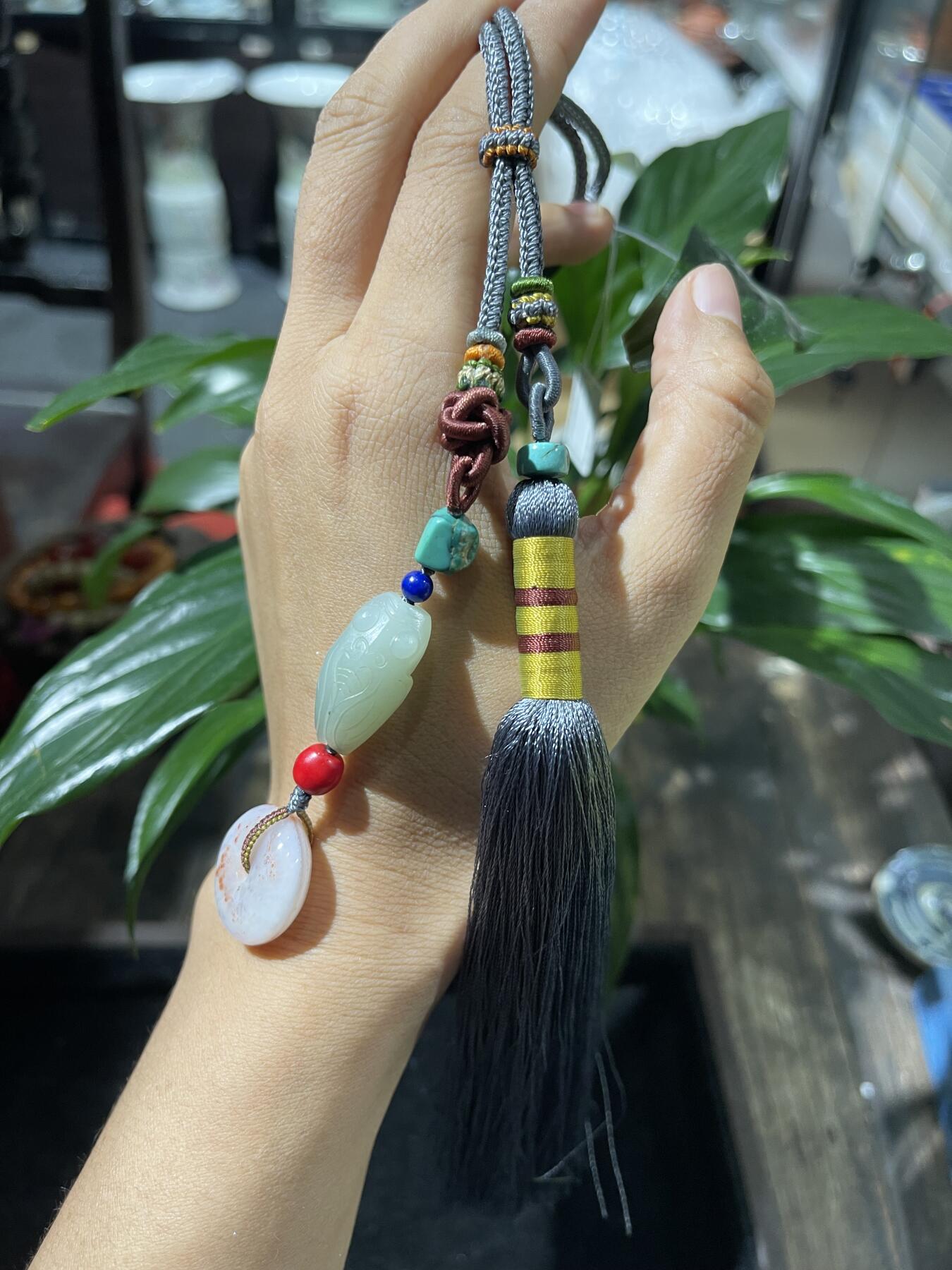 和田玉籽料手工挂饰 和田玉一鸣惊人平安扣挂饰