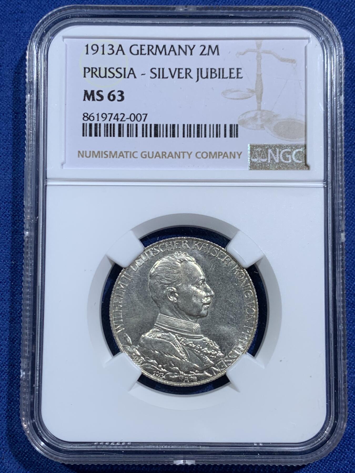 《竞宝斋》第464场 周日，周一，周二，3场连拍 （全场包邮）欢迎送拍 NGC MS63 德国 1913年 普鲁士威廉二世军装2马克银币 原光十足