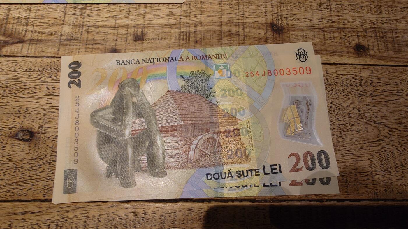 【新年十二拍】世界钱币～微拍第233期暨2026年第12期  多款老库存低价起拍