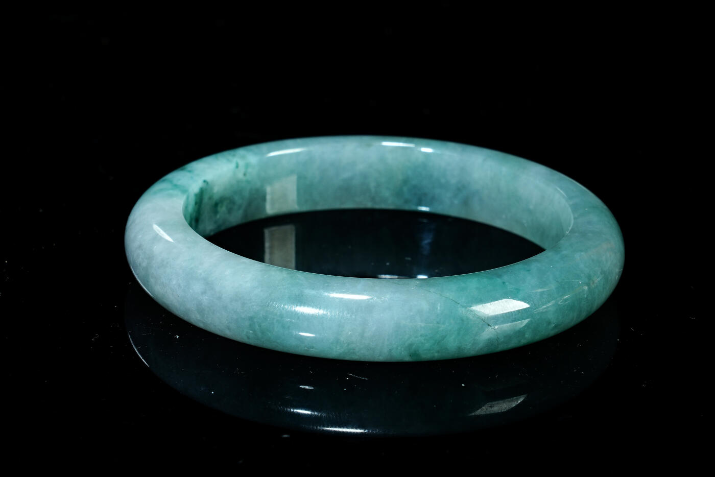 上海都达杂项专场十九（全场包邮） 天然冰晴种飘绿花翡翠（A货）手镯90-6