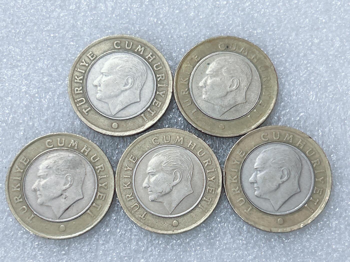 第一海外回流一元起拍收藏 散集专场  第298期 土耳其1里拉双色币 5枚