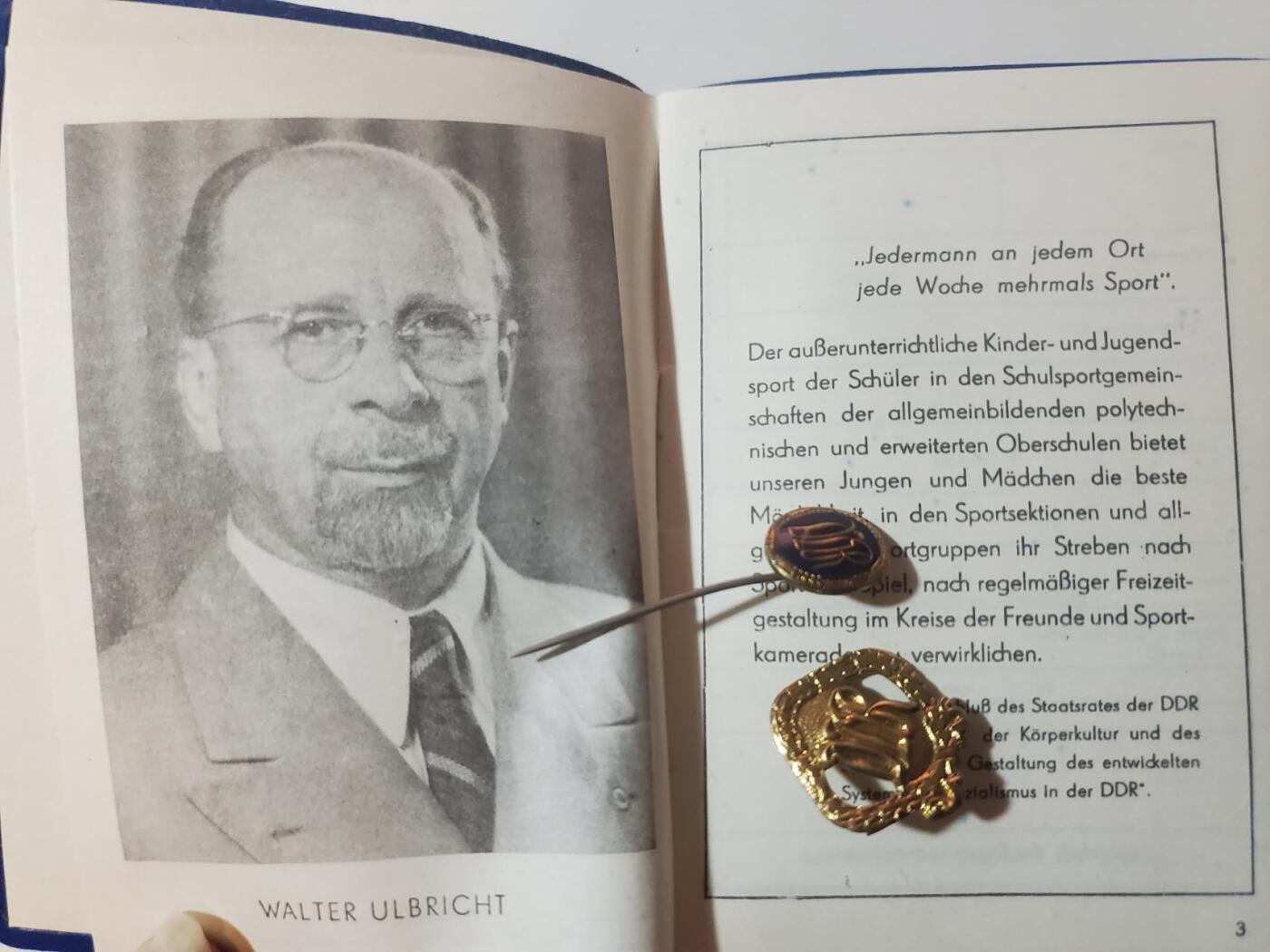 韵星假日军品类拍卖第三十九期暨默多克中校夫妇专场 -- Rimey Holidays Militaria Auction 39 & The Modoks Collection 