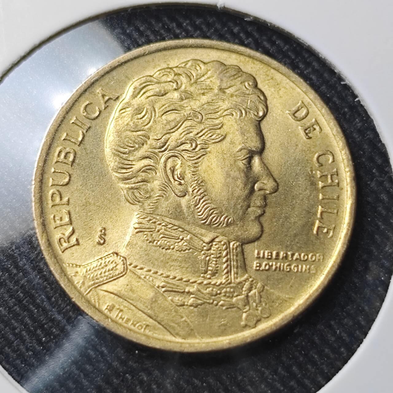 KK钱币收藏小铺  第391期  2月预留时间 周末发货  智利10比索 好品铜币