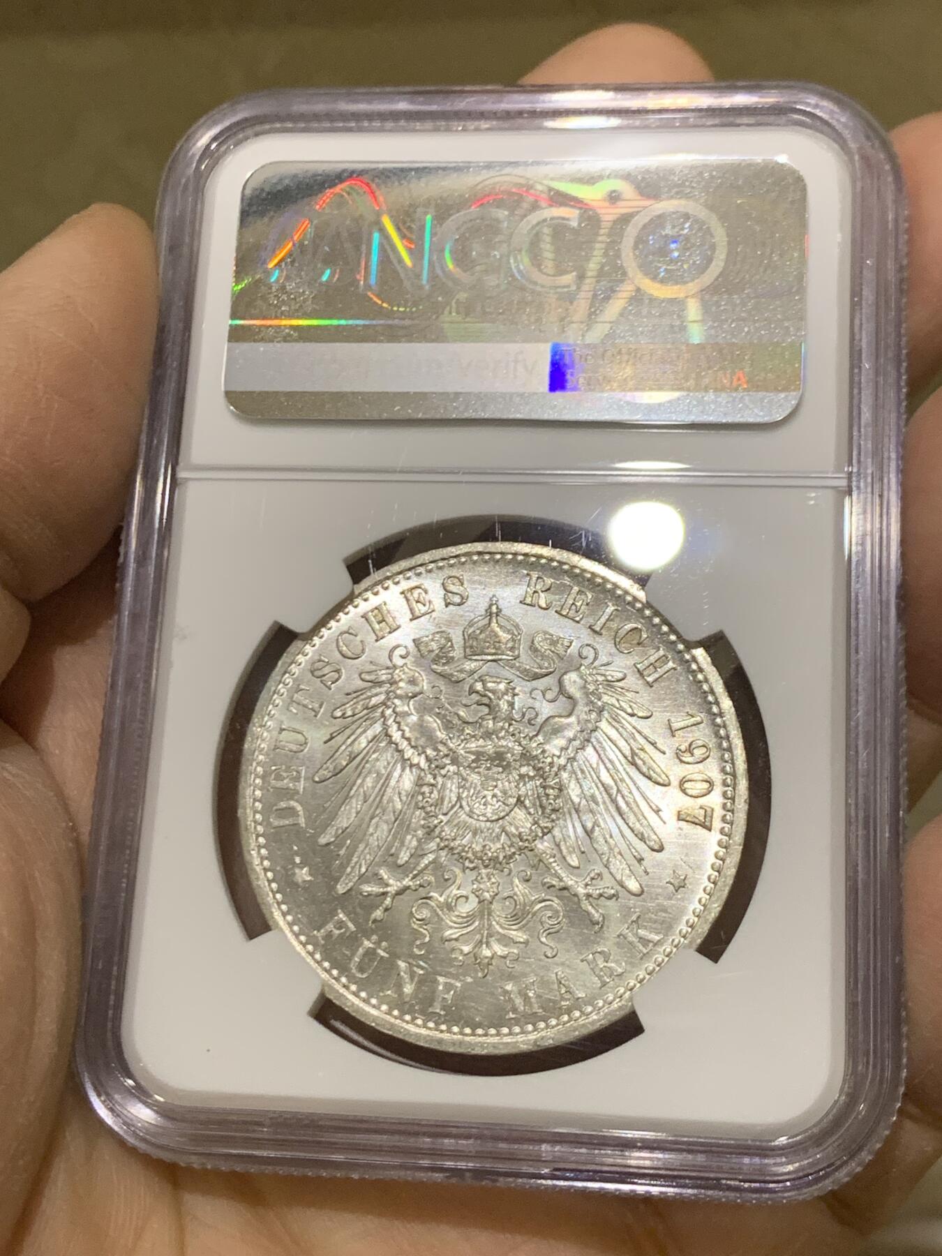 《竞宝斋》第464场 周日，周一，周二，3场连拍 （全场包邮）欢迎送拍 NGC MS63 德国 1907A 普鲁士 威廉二世皇帝 5马克 银币 好品相数量稀少，底板很美