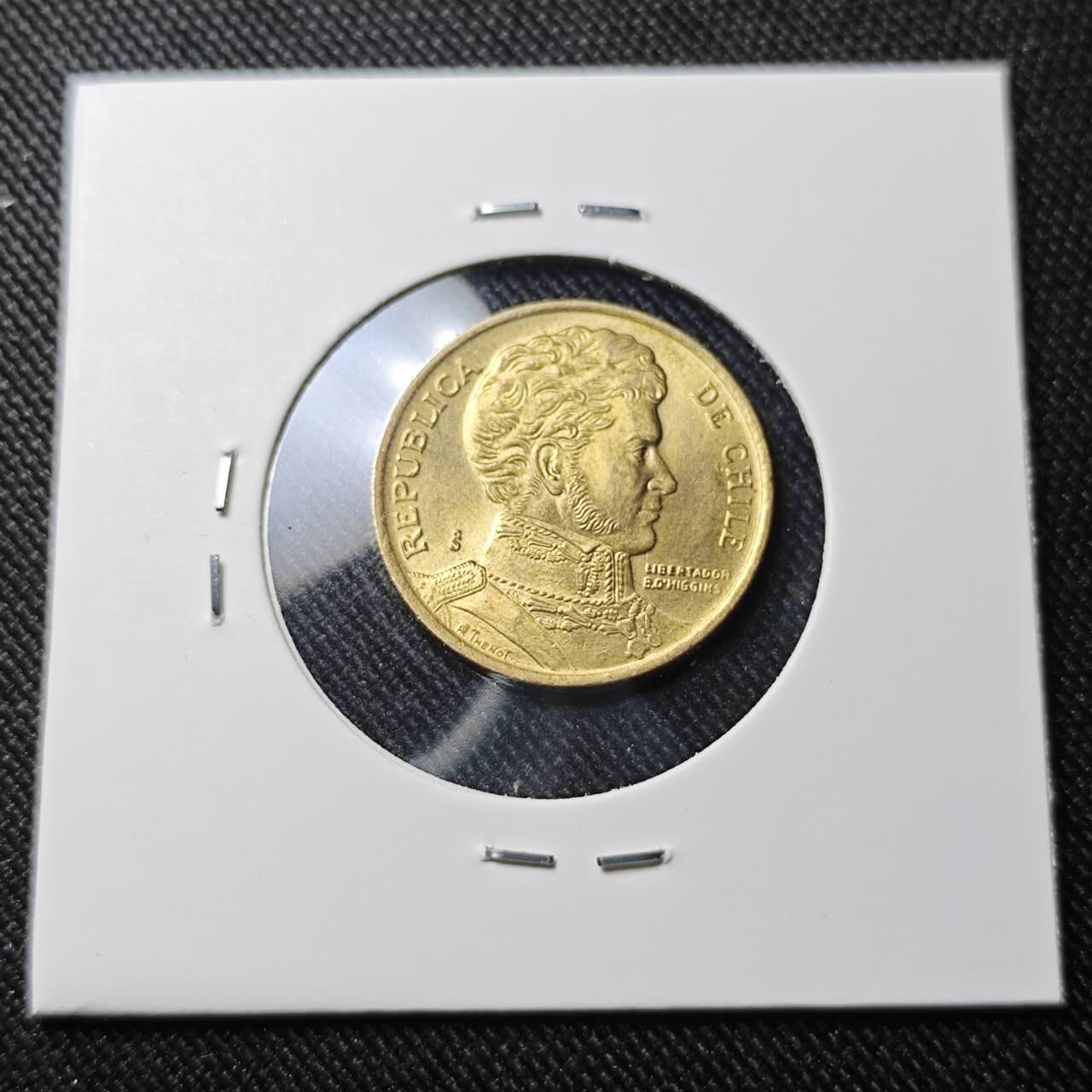 KK钱币收藏小铺  第391期  2月预留时间 周末发货  智利10比索 好品铜币