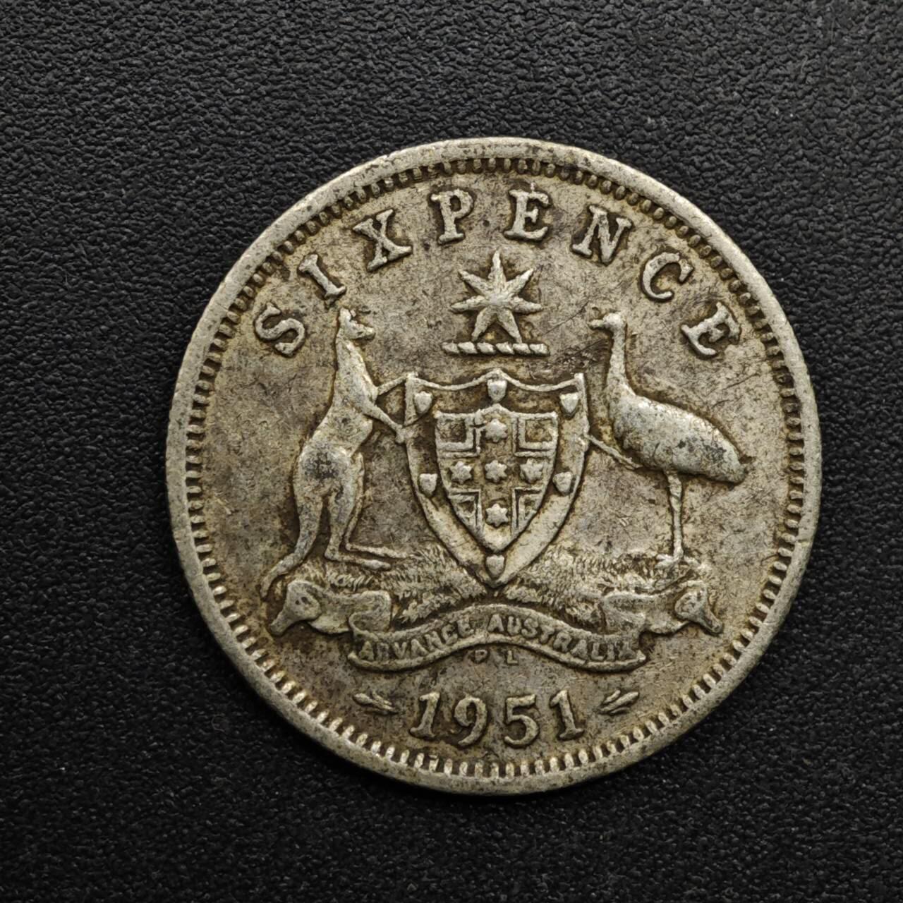 【淘币小摊】实时拍第八百六十三拍   小银币散币场   年前最后一周 之前的预留小年前全部发出 请更换最新收货地址  澳大利亚1951年乔治六世6便士银币