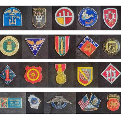 评级杂件 - 美国大兵服役纪念章20枚
