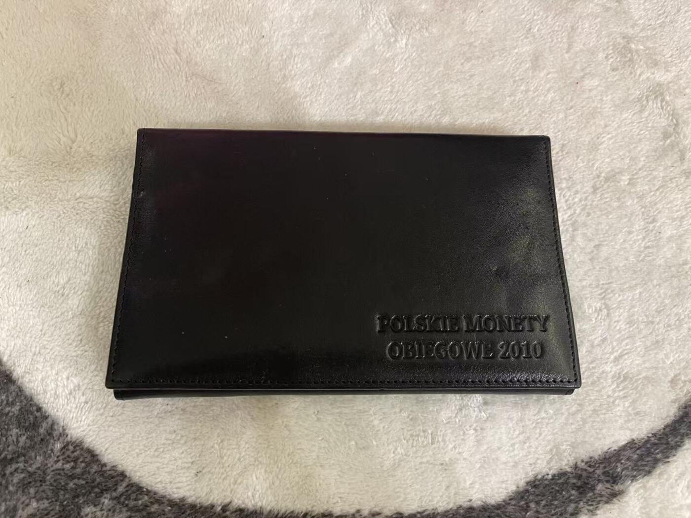 ❤️【币观天下】❤️ 第342期钱币秒杀拍卖场- 2026.2.4秒杀专场 长期征集拍品  波兰2010年央行24k全镀金限量精制套币 发行量只有70套 编号52/70 