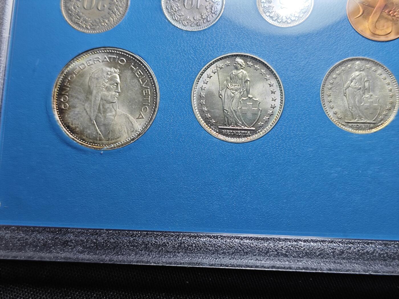 KK钱币收藏小铺  第400期  百期特拍（四拍之四）2月预留时间 周末发货  1967瑞士官方发行 大小面值清年一套 含4枚银币 均好品全信!