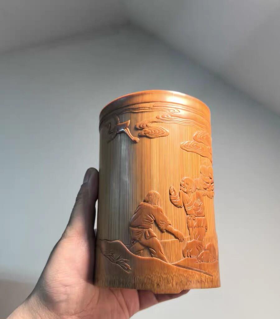 兰馨堂竹雕专场 名家玉竹雕松下人物竹雕笔筒