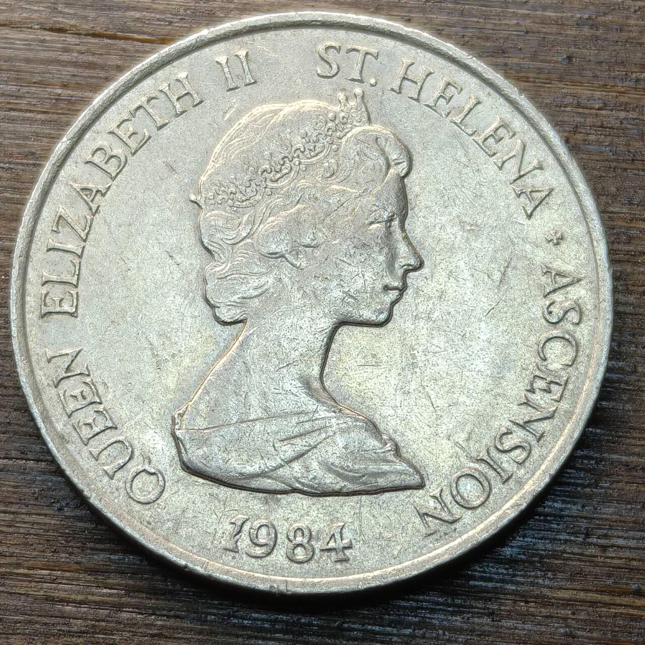 【本场4.12号发货】★第145★散币专场 不寄存，30包邮。不满30元，支付5元运费。《接受代拍 代送NGC评级》 62【无寄存】圣赫勒拿和阿森松 1984年 10便士