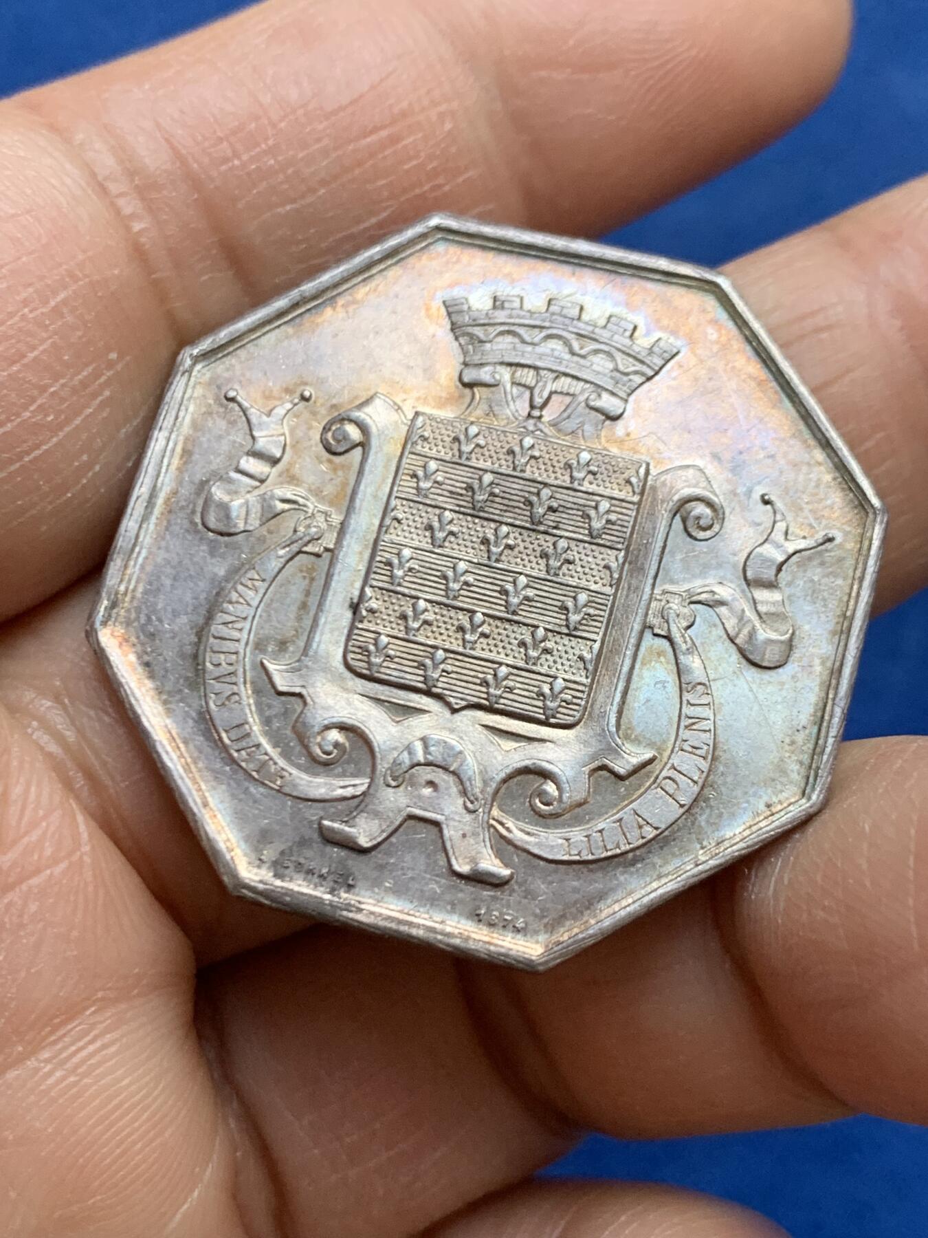 《竞宝斋》第465场 周日，周一，周二，3场连拍 （全场包邮）欢迎送拍