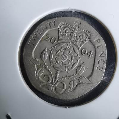 沼泽如烟--第984场 - 英国2004年20便士