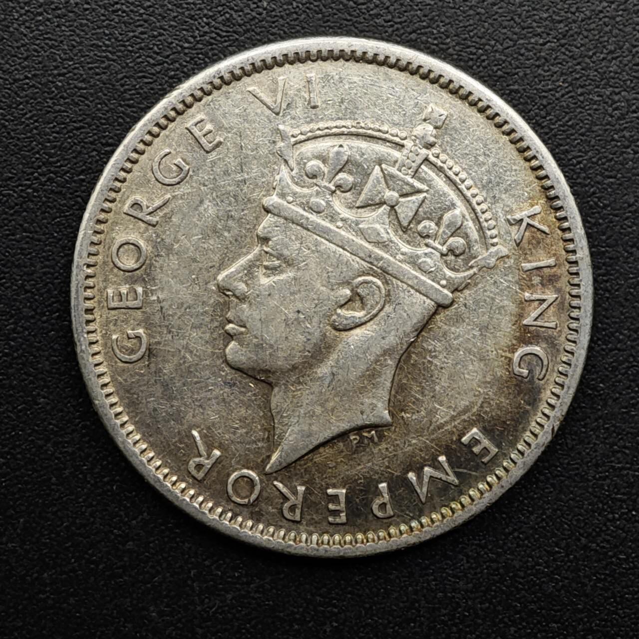 【淘币小摊】实时拍第八百六十三拍   小银币散币场   年前最后一周 之前的预留小年前全部发出 请更换最新收货地址  斐济1942年乔治六世一先令银币