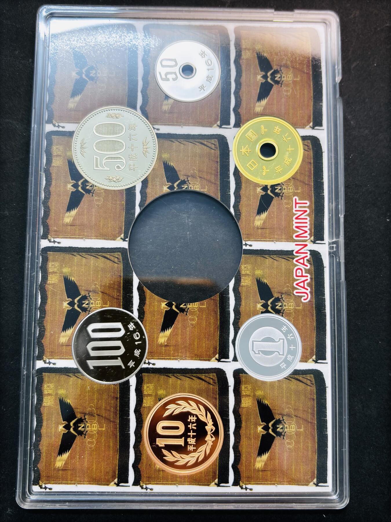 【金马踏春，泉马奔腾】2026 年新年贺岁场，（定于年初五接财神截拍）祝各位老板马到成功，马上有钱，愿岁岁平安喜乐顺遂 全新未流通日本2004年棒球诞生70周年精制纪念币 6 枚套币带盒