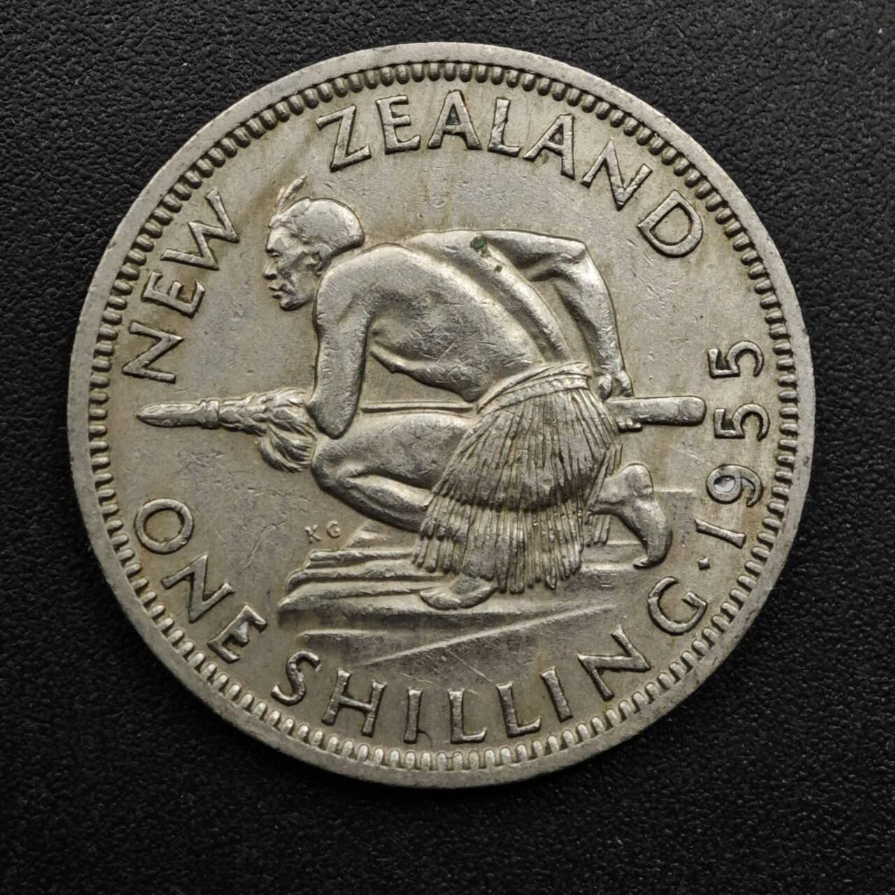 【淘币小摊】实时拍第八百六十三拍   小银币散币场   年前最后一周 之前的预留小年前全部发出 请更换最新收货地址  新西兰1955年伊丽莎白二世一先令镍币