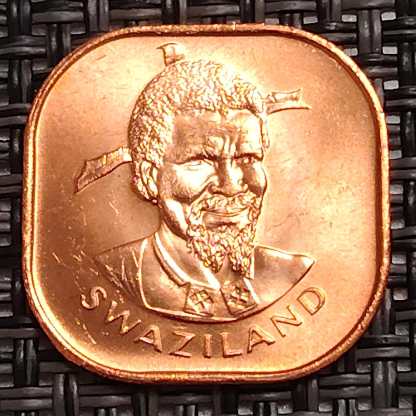 布加迪🐬～世界钱币(上海)🌾第 273 期 /  各国套币和散币 斯威士兰🇸🇿 1982年 2分