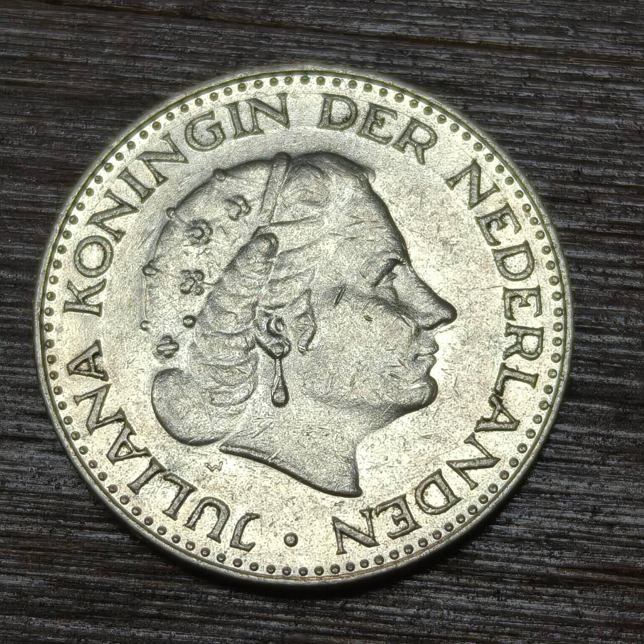 【本场4.12号发货】★第145★散币专场 不寄存，30包邮。不满30元，支付5元运费。《接受代拍 代送NGC评级》 60【无寄存】荷兰王国 1967年 1 盾