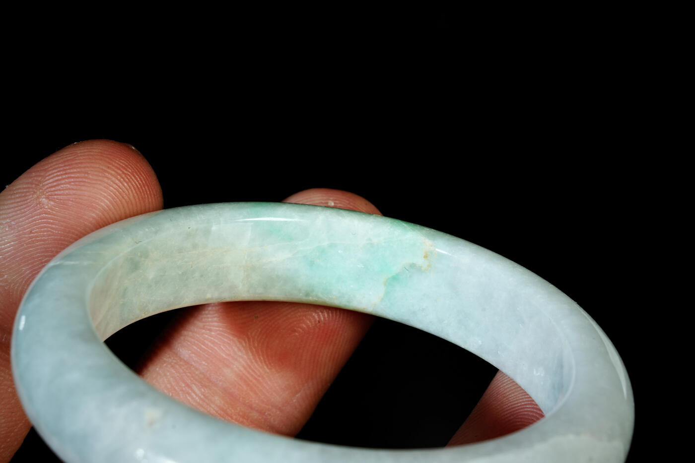 上海都达杂项专场二十一（全场包邮） 天然冰糯种翡翠（A货）贵妃手镯 附鉴定证书