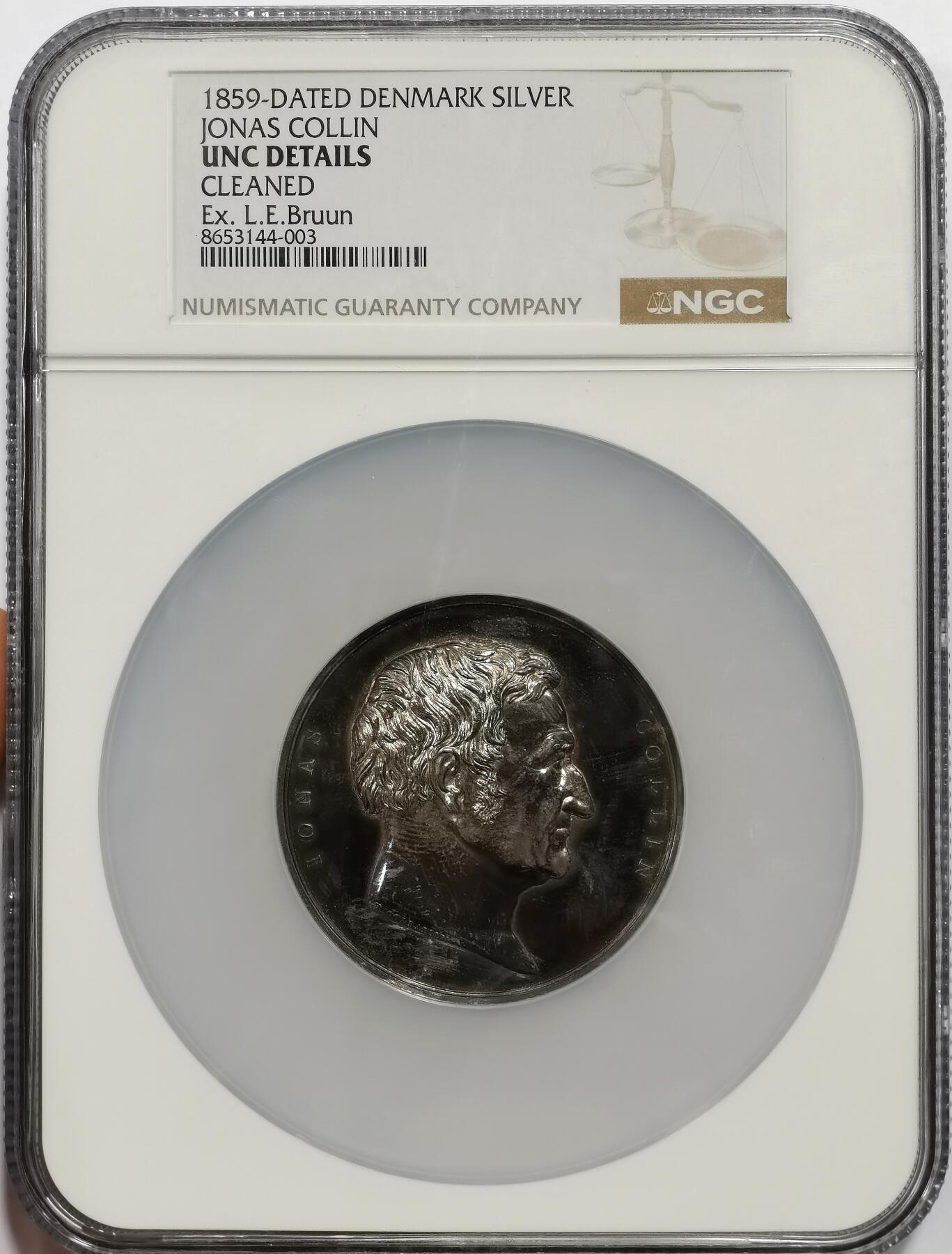 博洋堂“心向春光”2月精品大拍专场暨第160期（全场包邮） NGC UNC 名家旧藏！丹麦1859年纪念乔纳森科林巨大银章！其担任皇家基金会秘书长，著名童话家安徒生的再生父母和导师！万吨机制大章！类精致面板，超高浮雕人物和女神刻画，裸币重129克的巨无霸大银章！