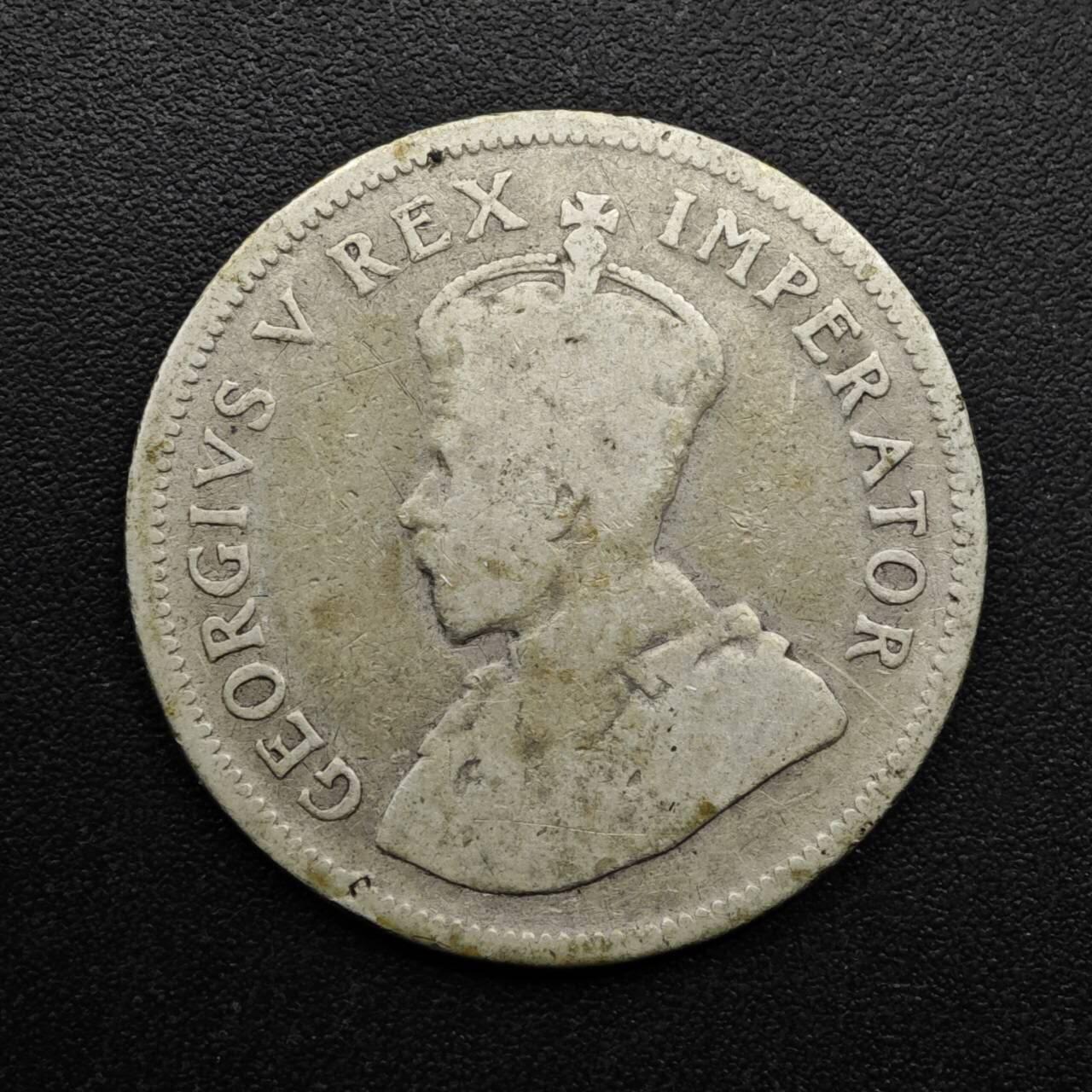 【淘币小摊】实时拍第八百六十三拍   小银币散币场   年前最后一周 之前的预留小年前全部发出 请更换最新收货地址  南非1936年乔治五世一先令银币