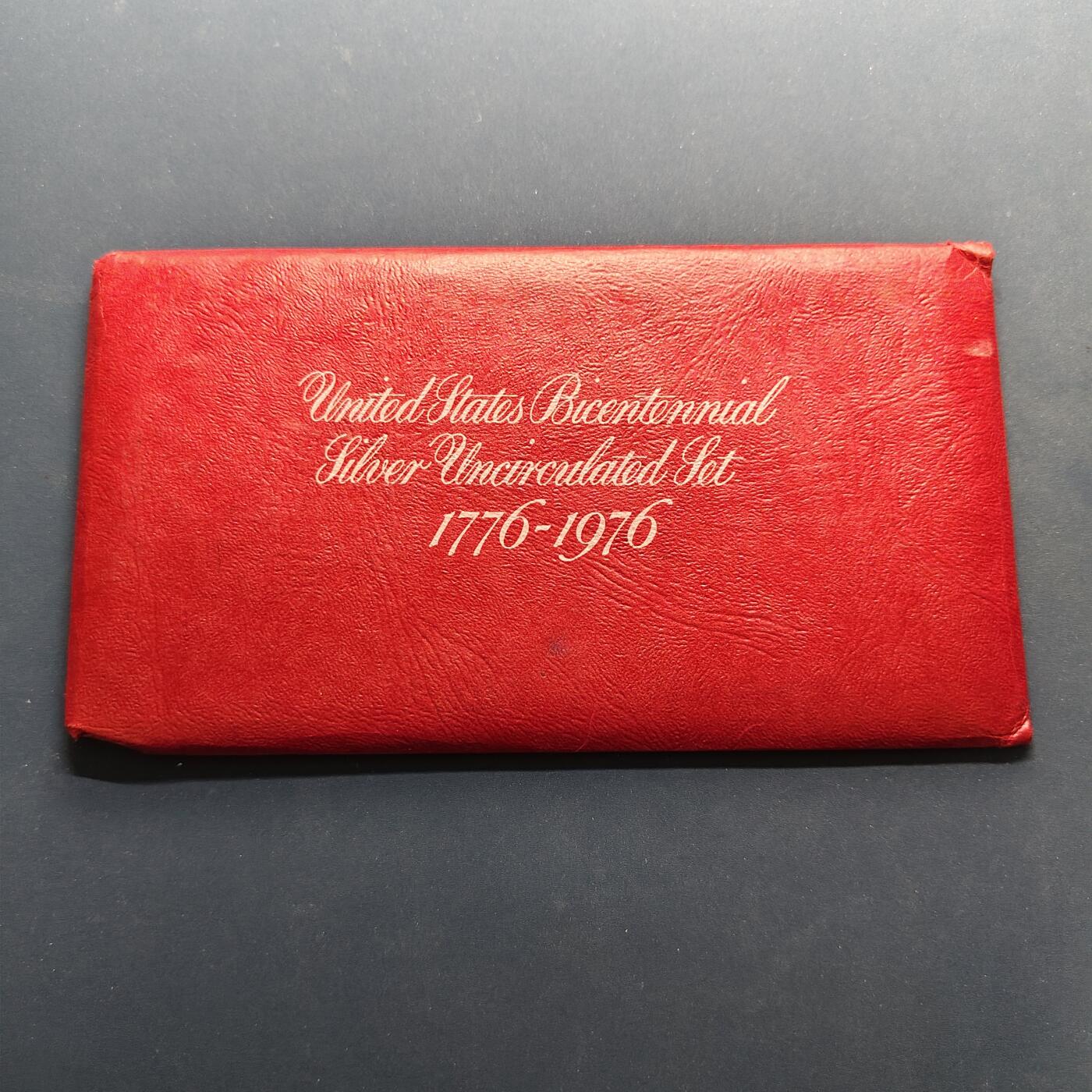 【全场包邮】纯粹捡漏拍501场-持续更新中 美国1976年独立200周年纪念银币3枚全套-盒证全