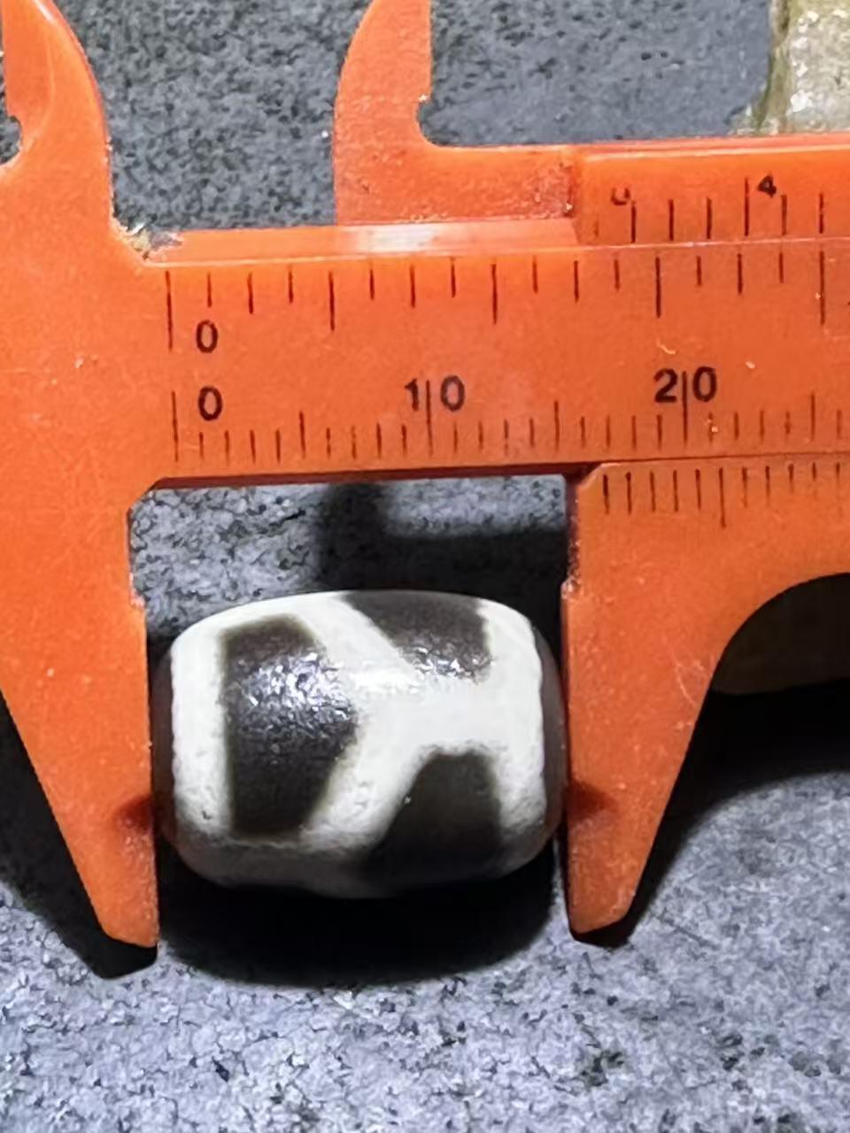 仅此一颗，精品藏传龟甲天珠一颗，