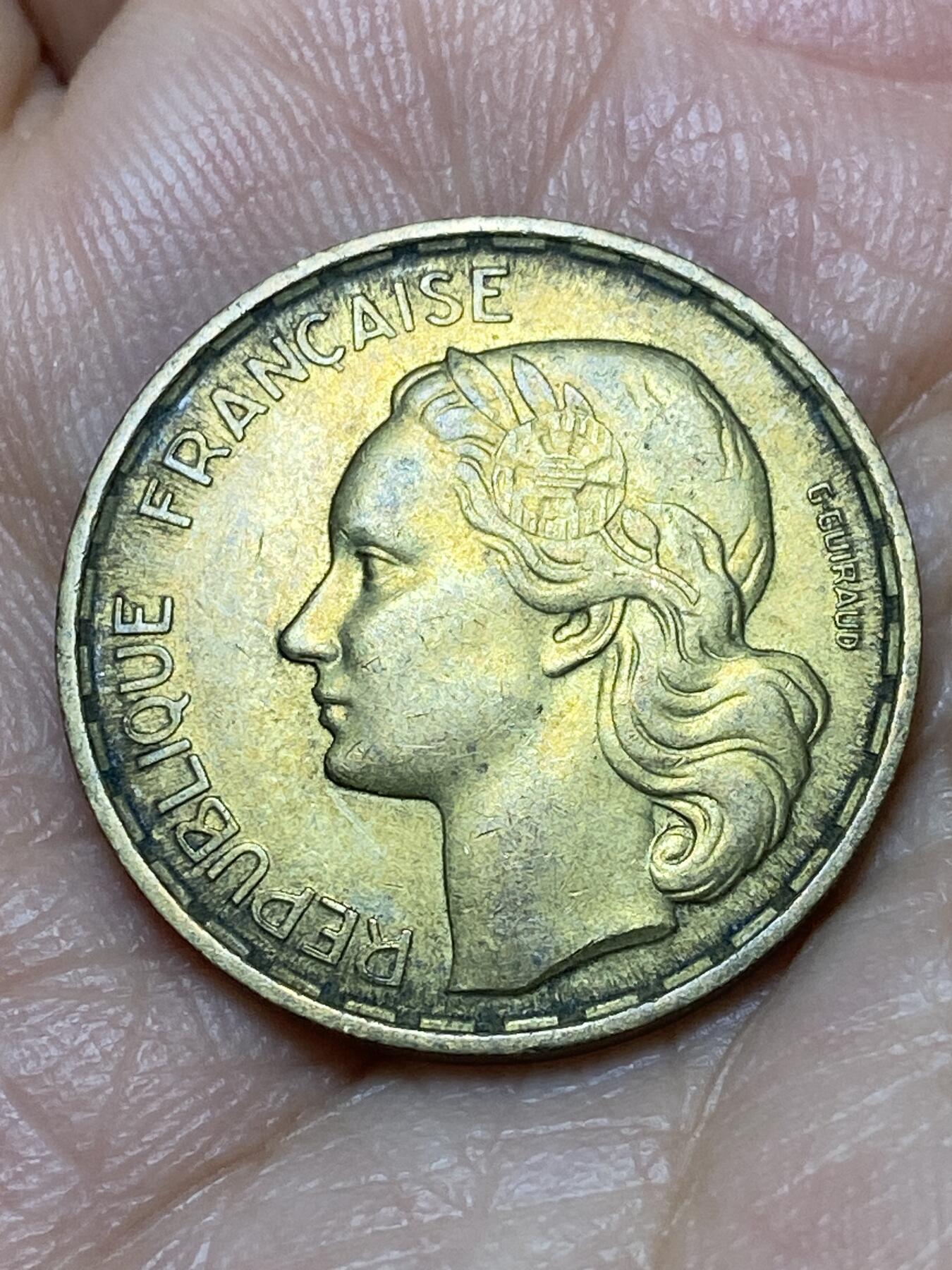 2026年第十九场(总第一百八十八场）外国好品散币场(免佣金) 法兰西第四共和国1952年20法郎