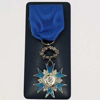 2026年2月8日拍卖 - 法国国家功勋勋章，骑士级，珐琅，带原盒