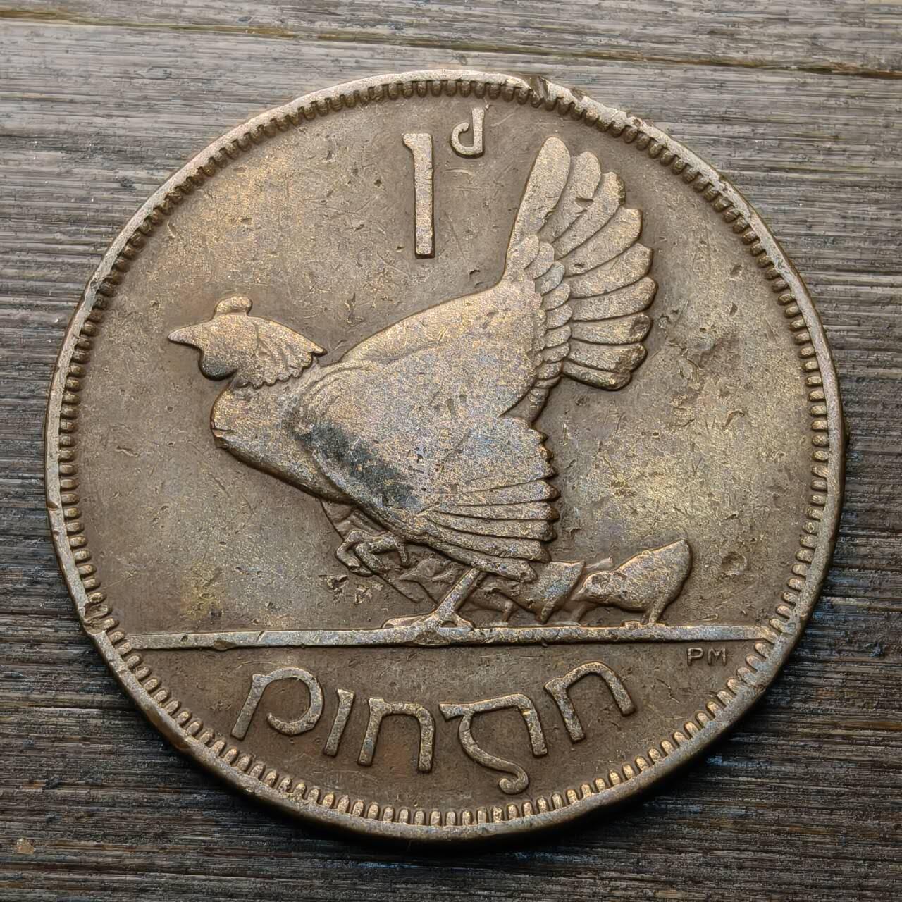 【本场4.12号发货】★第145★散币专场 不寄存，30包邮。不满30元，支付5元运费。《接受代拍 代送NGC评级》 66【无寄存】爱尔兰 1928年 1便士 母鸡和小鸡 青铜币