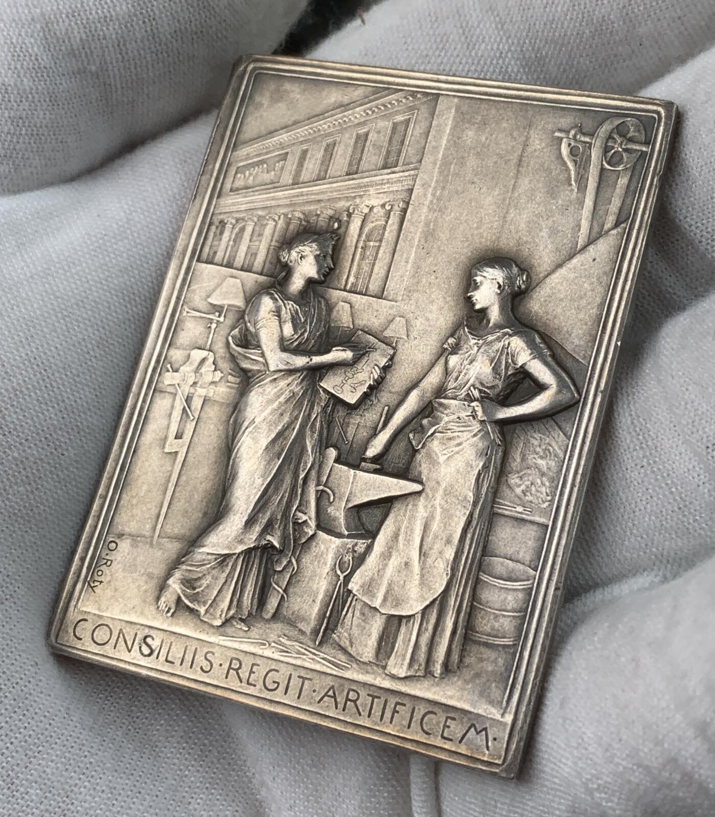 掌中浮雕-藏着的欧洲第052场 1892年法国镀银铜章， 43.4x59.4mm，O.roty雕刻，纪念医学家 L. A. Collin。