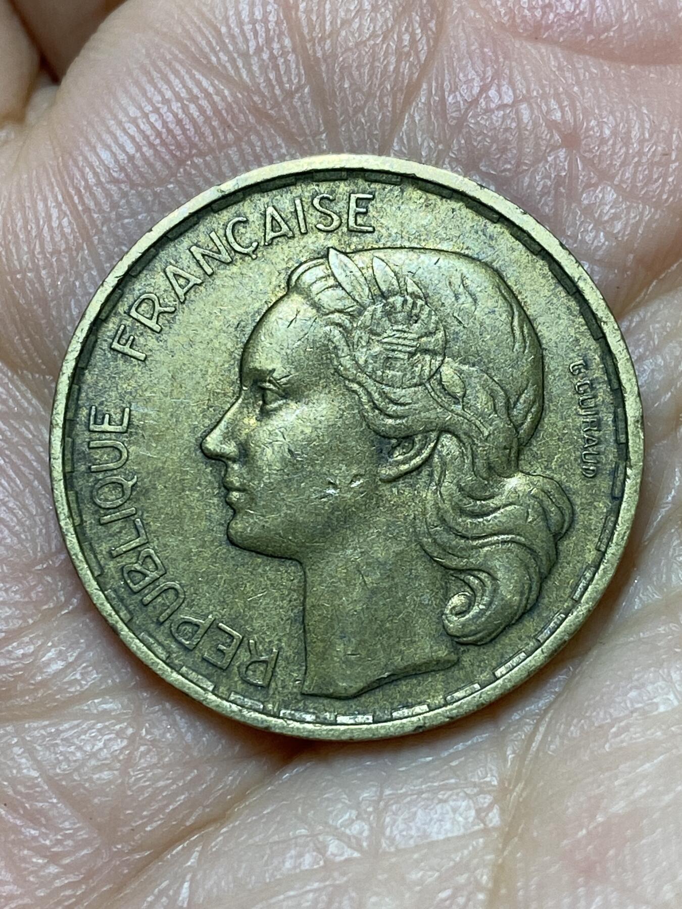 2026年第十九场(总第一百八十八场）外国好品散币场(免佣金) 法兰西第四共和国1951年20法郎