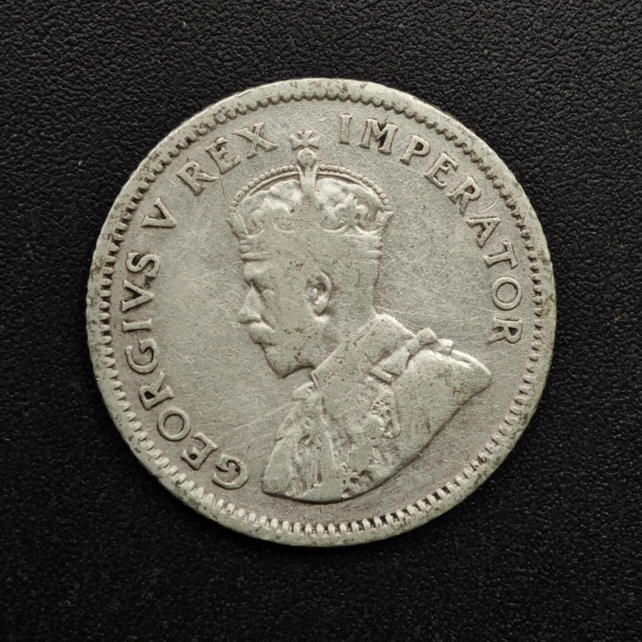 【淘币小摊】实时拍第八百六十三拍   小银币散币场   年前最后一周 之前的预留小年前全部发出 请更换最新收货地址  南非1932年乔治五世6便士银币