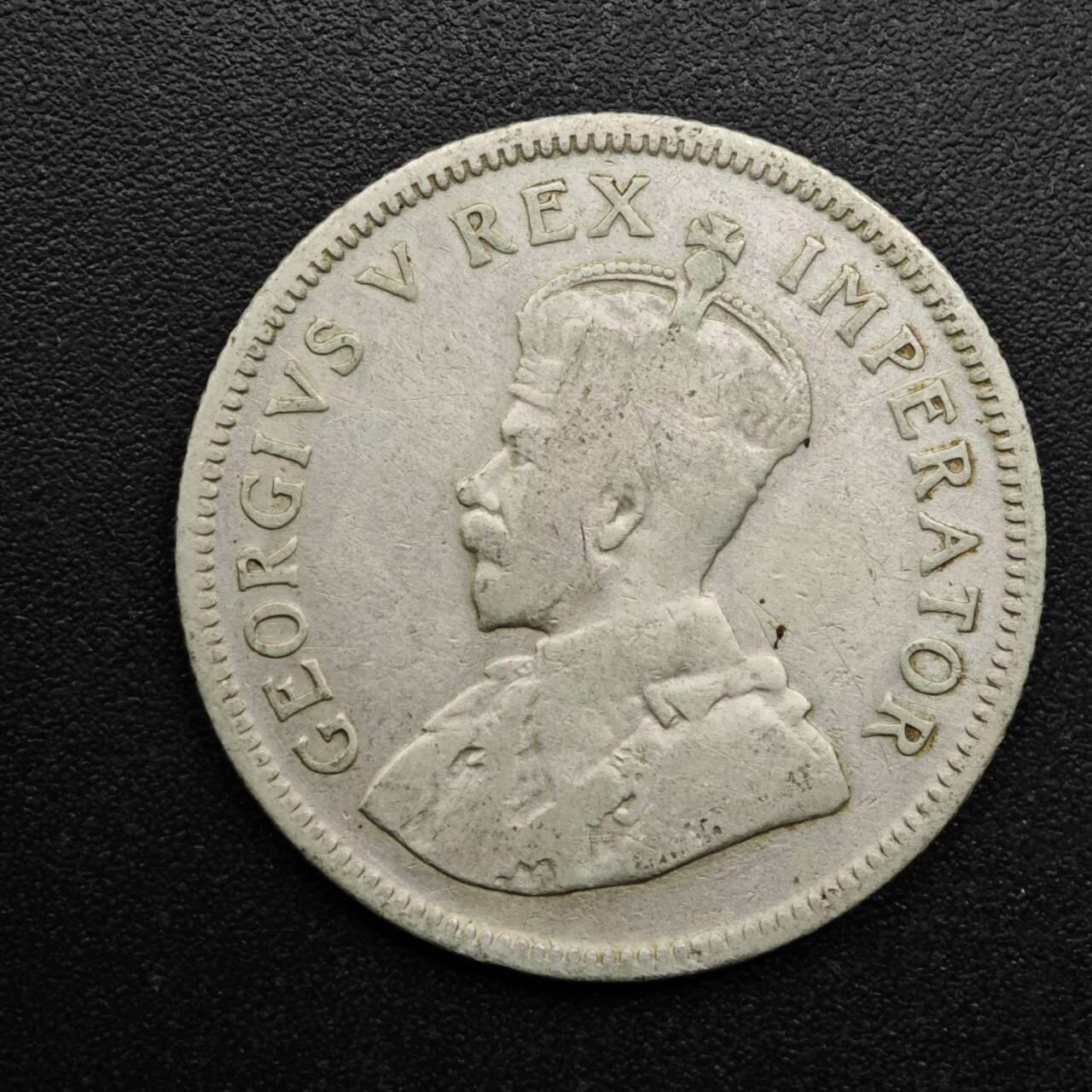 【淘币小摊】实时拍第八百六十三拍   小银币散币场   年前最后一周 之前的预留小年前全部发出 请更换最新收货地址  南非1932年乔治五世一先令银币