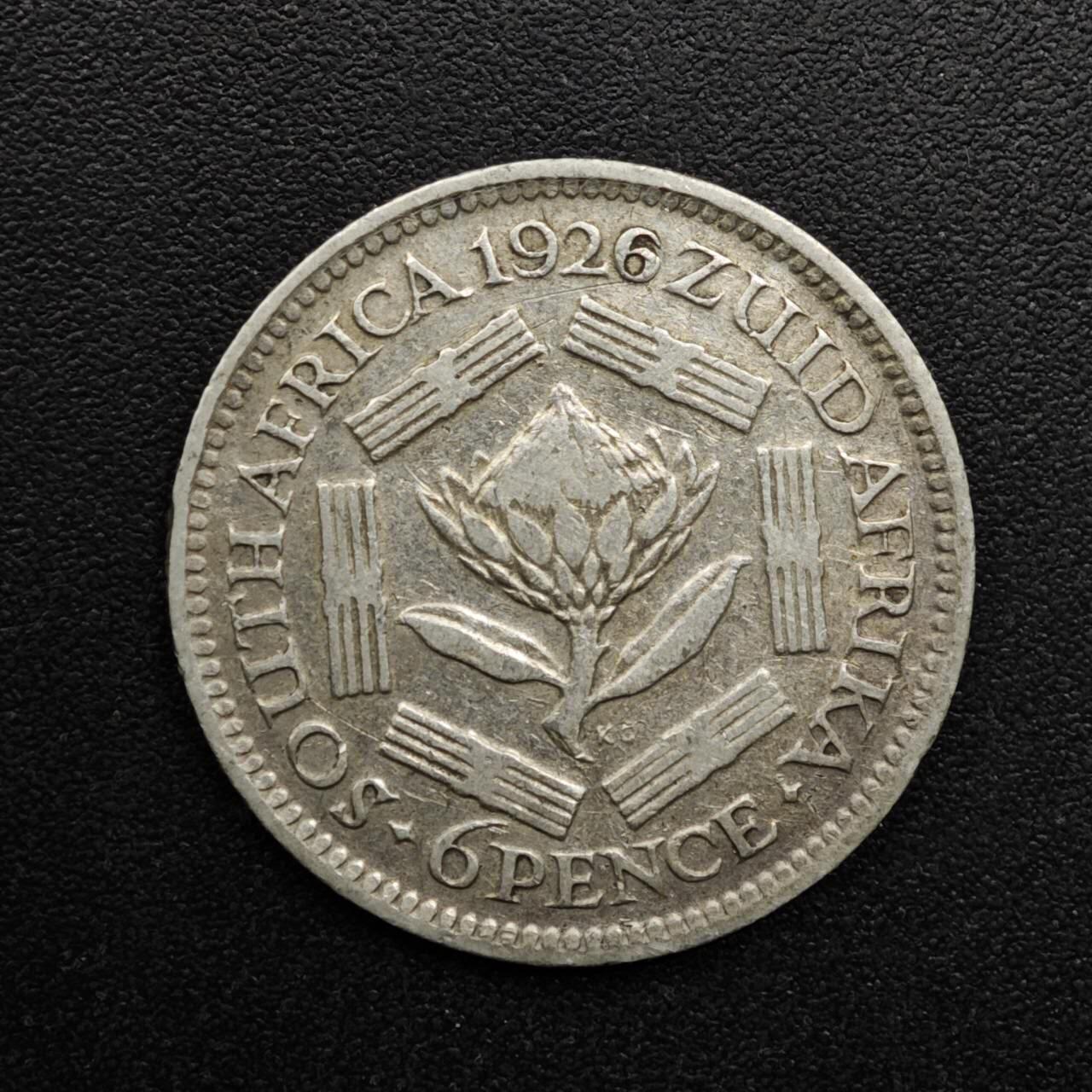 【淘币小摊】实时拍第八百六十三拍   小银币散币场   年前最后一周 之前的预留小年前全部发出 请更换最新收货地址  南非1926年乔治五世6便士银币