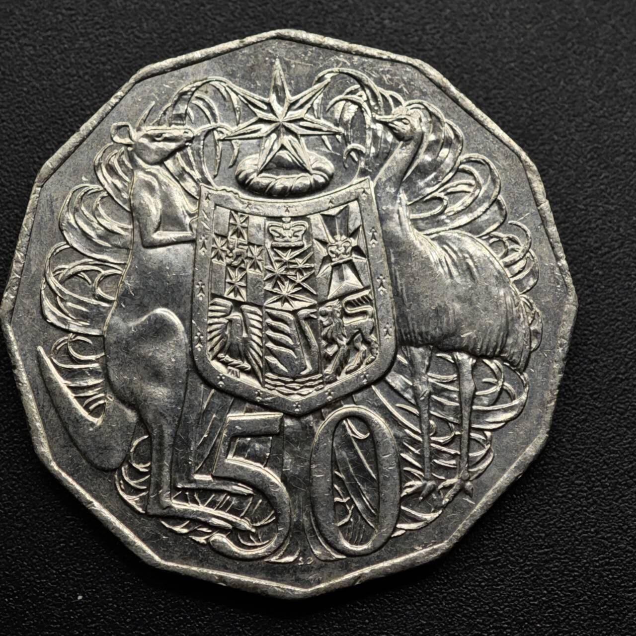 【淘币小摊】实时拍第八百六十三拍   小银币散币场   年前最后一周 之前的预留小年前全部发出 请更换最新收货地址  澳大利亚2016年货币50周年50分纪念币