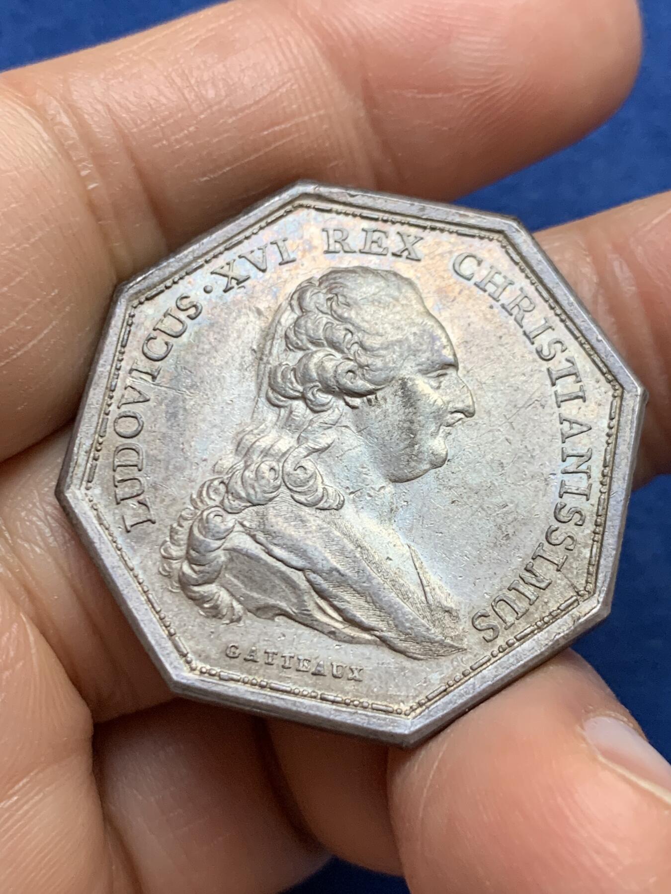 《竞宝斋》第465场 周日，周一，周二，3场连拍 （全场包邮）欢迎送拍