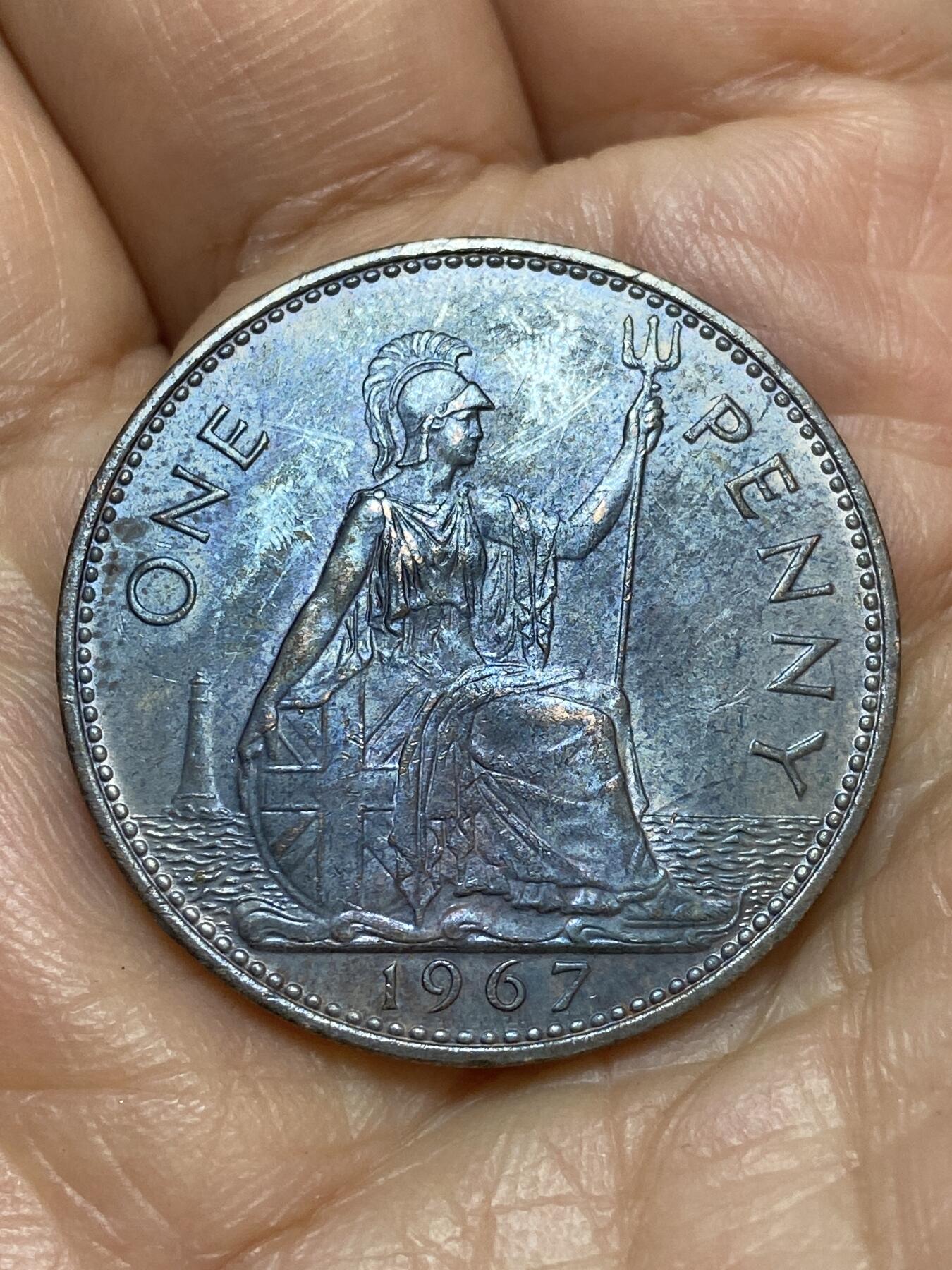 2026年第十九场(总第一百八十八场）外国好品散币场(免佣金) 英国🇬🇧1967年1便士(伊丽莎白二世青年桂冠第二版，普制币关门年)