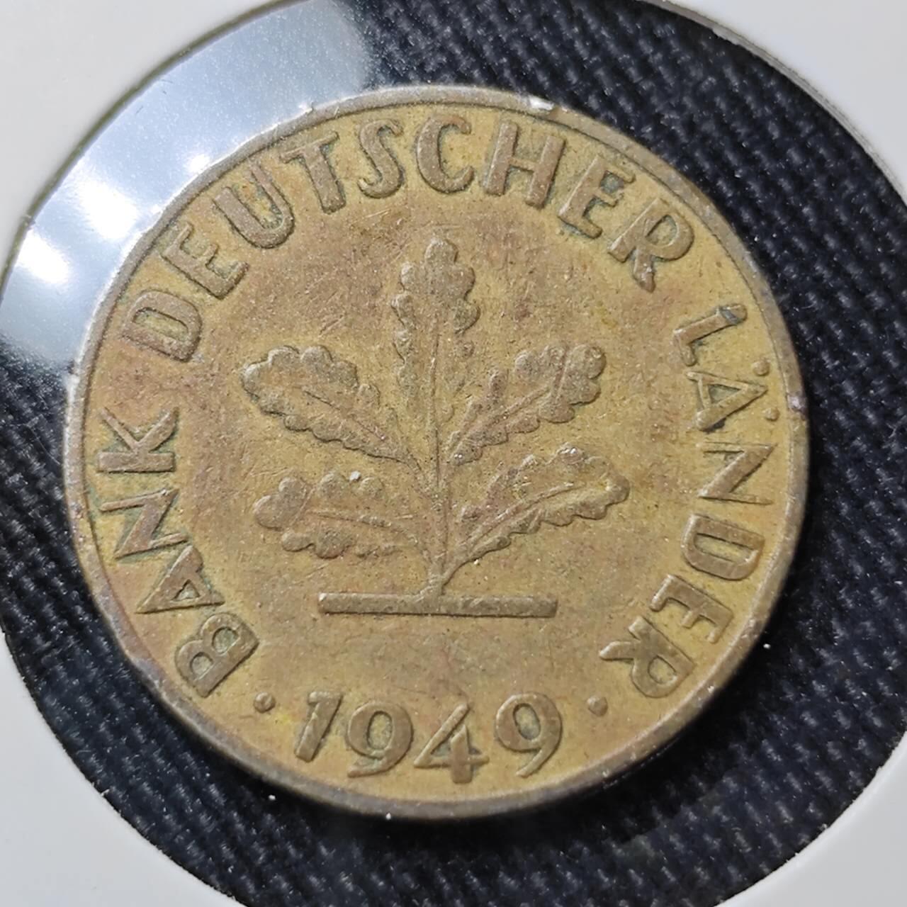KK钱币收藏小铺  第392期  2月预留时间 周末发货  1949西德银行版10芬尼