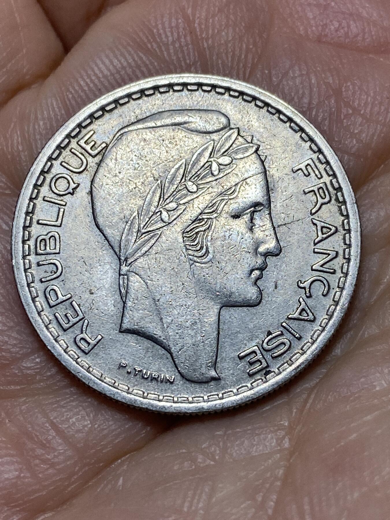 2026年第十九场(总第一百八十八场）外国好品散币场(免佣金) 法兰西第三共和国1949年10法郎(小头版，仅发行3年)