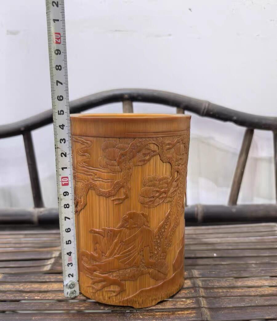 兰馨堂竹雕专场 名家玉竹雕松下人物竹雕笔筒