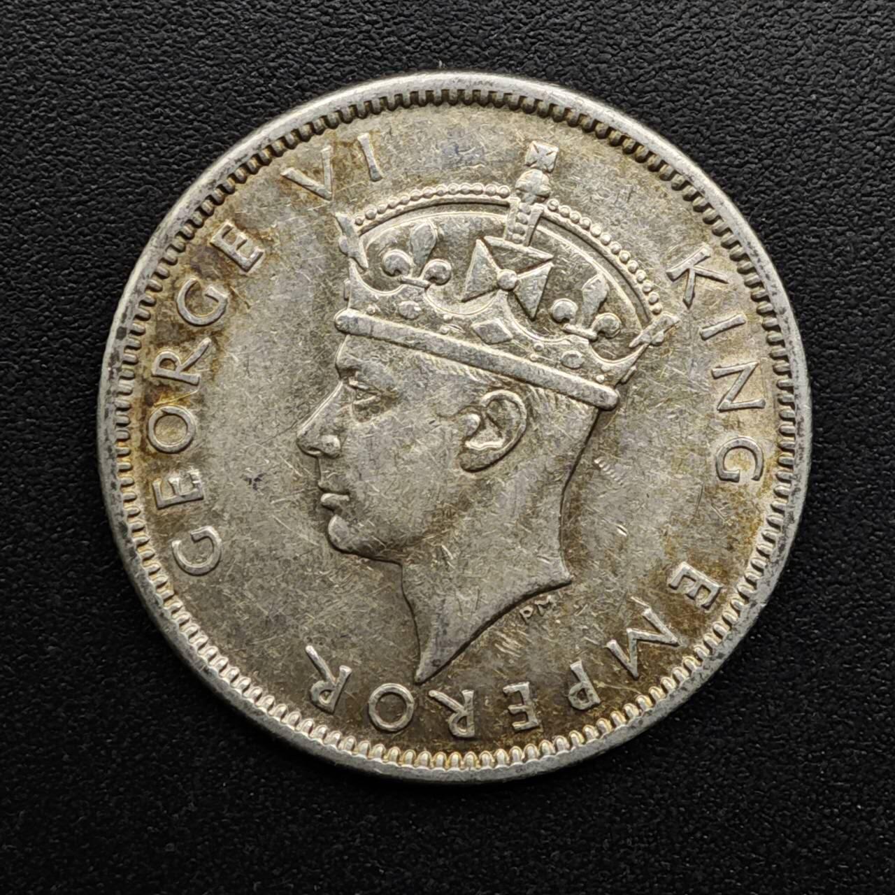 【淘币小摊】实时拍第八百六十三拍   小银币散币场   年前最后一周 之前的预留小年前全部发出 请更换最新收货地址  斐济1942年乔治六世一先令银币